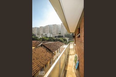 Varanda de apartamento para alugar com 2 quartos, 78m² em Copacabana, Rio de Janeiro
