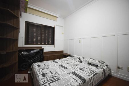 Apartamento à venda com 230m², 3 quartos e 4 vagas Apartamento à venda com 230m², 3 quartos e 4 vagasSuíte 2