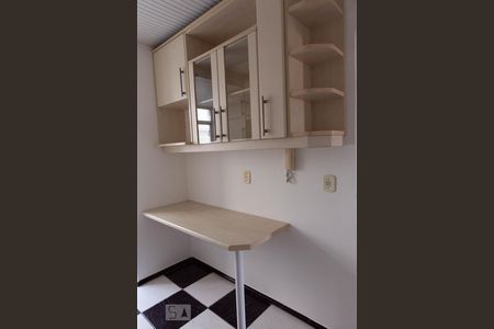 Cozinha de apartamento à venda com 2 quartos, 84m² em Cristo Redentor, Porto Alegre