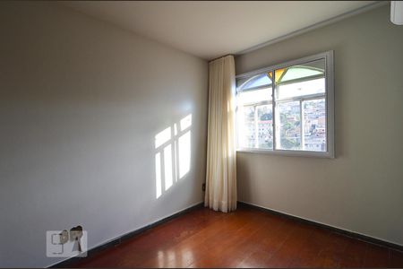 Suíte de apartamento para alugar com 2 quartos, 90m² em Nova Granada, Belo Horizonte