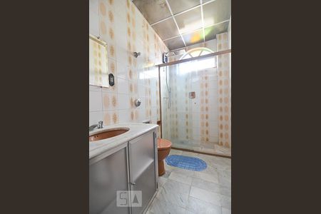 Banheiro social de apartamento para alugar com 2 quartos, 90m² em Nova Granada, Belo Horizonte