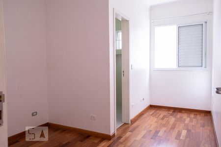 Casa à venda com 196m², 3 quartos e 4 vagasQUARTO SUITE 2
