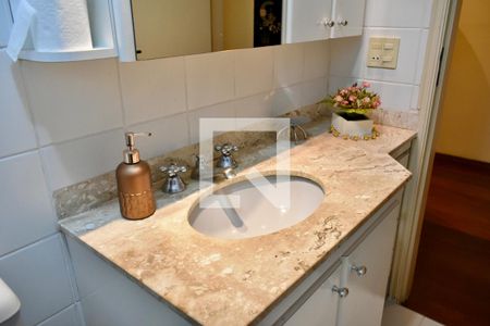 Apartamento para alugar com 101m², 3 quartos e 2 vagasBanheiro Social