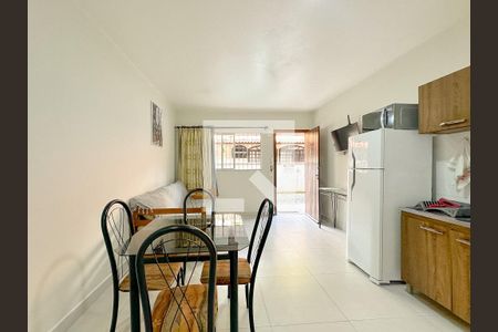 Sala de Jantar de apartamento para alugar com 1 quarto, 44m² em Ingleses do Rio Vermelho, Florianópolis