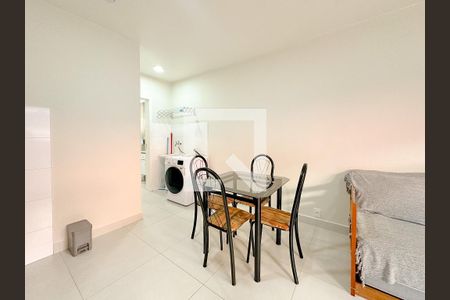 Sala de Jantar de apartamento para alugar com 1 quarto, 44m² em Ingleses do Rio Vermelho, Florianópolis