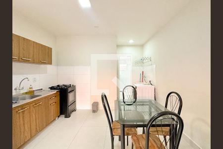 Sala de Jantar de apartamento para alugar com 1 quarto, 44m² em Ingleses do Rio Vermelho, Florianópolis