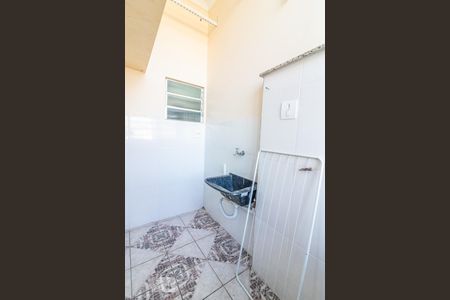 Área de Serviço de casa para alugar com 1 quarto, 32m² em Santa Maria, São Caetano do Sul