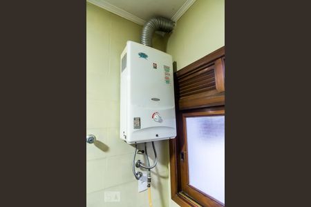 Apartamento à venda com 147m², 2 quartos e 2 vagas Apartamento à venda com 147m², 2 quartos e 2 vagasAquecedor