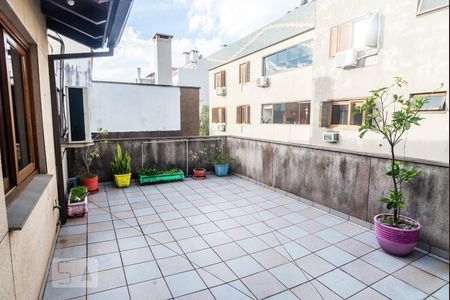 Apartamento à venda com 147m², 2 quartos e 2 vagas Apartamento à venda com 147m², 2 quartos e 2 vagasTerraço