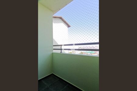 Varanda de apartamento para alugar com 3 quartos, 67m² em Vila Palmeiras, São Paulo