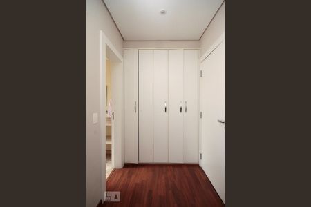 Apartamento à venda com 330m², 4 quartos e 3 vagasSuíte 3