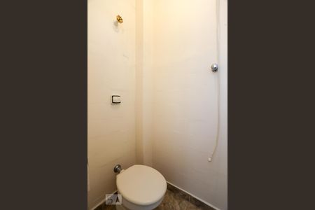 Apartamento à venda com 120m², 3 quartos e 2 vagasBanheiro de Serviço