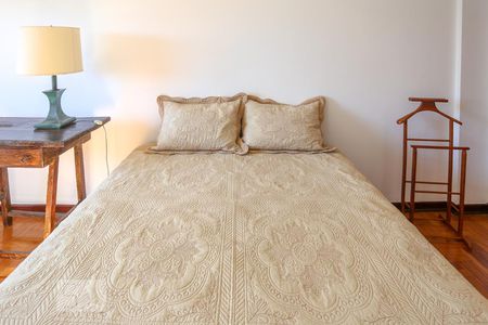 Apartamento à venda com 120m², 3 quartos e 2 vagasQuarto 2