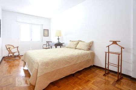 Apartamento à venda com 120m², 3 quartos e 2 vagasQuarto 2