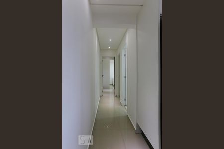 Corredor de apartamento à venda com 2 quartos, 49m² em Jardim Celeste, São Paulo