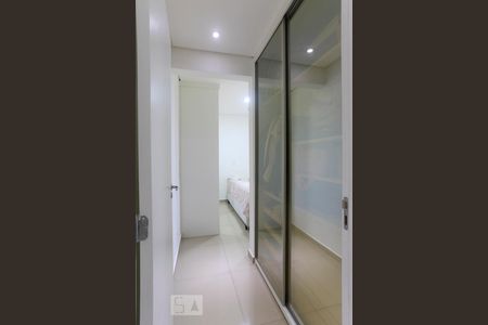 Apartamento à venda com 49m², 2 quartos e 1 vagaQuarto 2 Armário