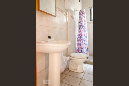 Banheiro de apartamento para alugar com 2 quartos, 70m² em São José, Canoas