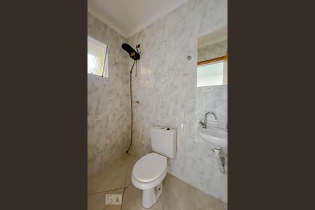 Banheiro de apartamento para alugar com 1 quarto, 32m² em Vila Bela, São Paulo