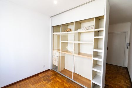 Quarto de kitnet/studio para alugar com 1 quarto, 32m² em Centro Histórico, Porto Alegre