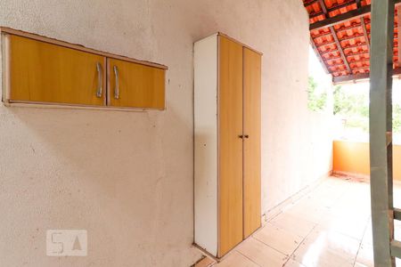 Casa para alugar com 100m², 3 quartos e 1 vagaÁrea de serviço
