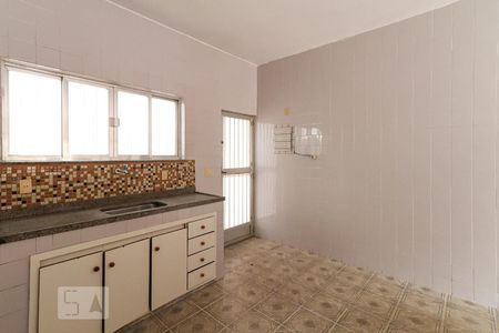 Casa para alugar com 100m², 3 quartos e 1 vagaCozinha