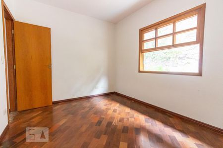 Casa à venda com 150m², 3 quartos e 3 vagas Casa à venda com 150m², 3 quartos e 3 vagasSuíte 1