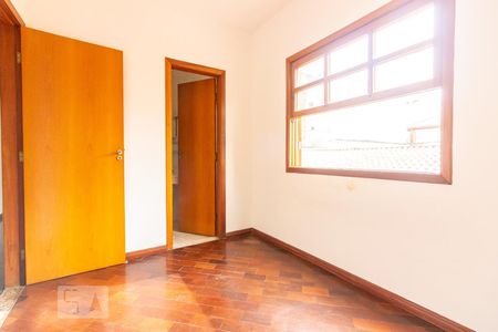 Casa à venda com 150m², 3 quartos e 3 vagas Casa à venda com 150m², 3 quartos e 3 vagasSuíte 2