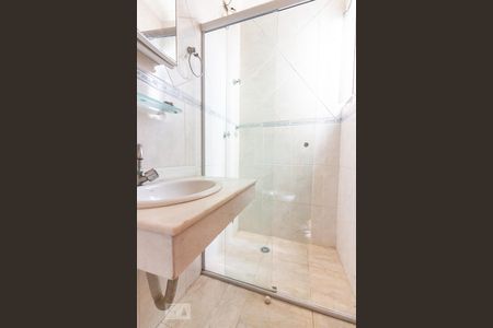 Casa à venda com 150m², 3 quartos e 3 vagas Casa à venda com 150m², 3 quartos e 3 vagasBanheiro da Suíte 2