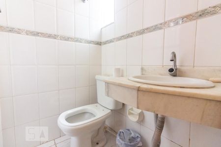 Lavabo de casa à venda com 3 quartos, 150m² em Cidade São Francisco, São Paulo