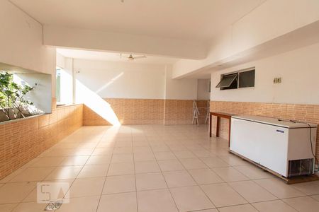 Apartamento para alugar com 69m², 2 quartos e 1 vagaSalão de festas 