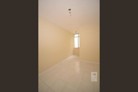 Apartamento para alugar com 79m², 2 quartos e sem vagaQuarto 2