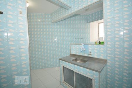Apartamento para alugar com 79m², 2 quartos e sem vagaCozinha e Área de Serviço