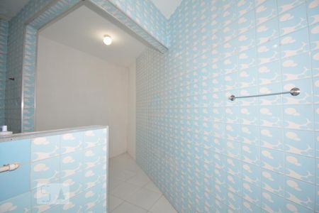 Apartamento para alugar com 79m², 2 quartos e sem vagaCozinha e Área de Serviço