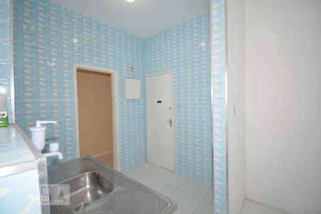 Apartamento para alugar com 79m², 2 quartos e sem vagaCozinha e Área de Serviço