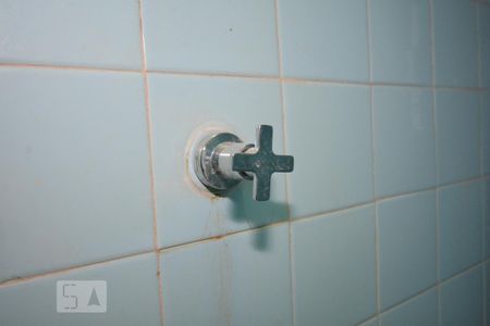 Apartamento para alugar com 79m², 2 quartos e sem vagaBanheiro de Serviço