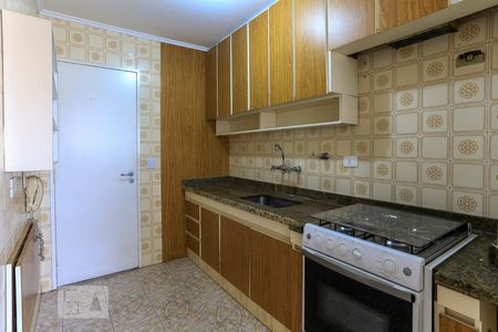 Apartamento à venda com 87m², 3 quartos e 2 vagas Apartamento à venda com 87m², 3 quartos e 2 vagasCozinha