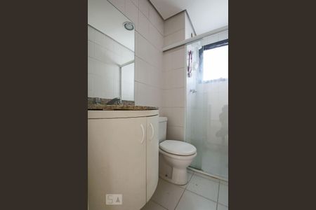 Banheiro de apartamento para alugar com 2 quartos, 60m² em Consolação, São Paulo