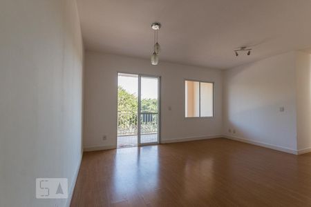 Sala de apartamento à venda com 3 quartos, 76m² em Loteamento Center Santa Genebra, Campinas