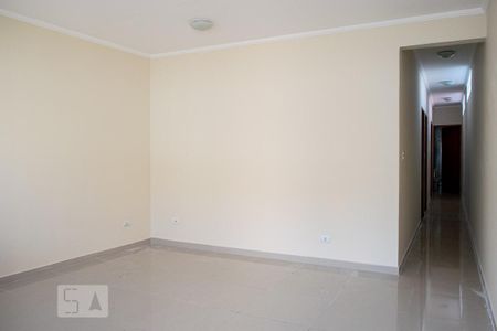 SALA de casa para alugar com 2 quartos, 80m² em Parque Peruche, São Paulo