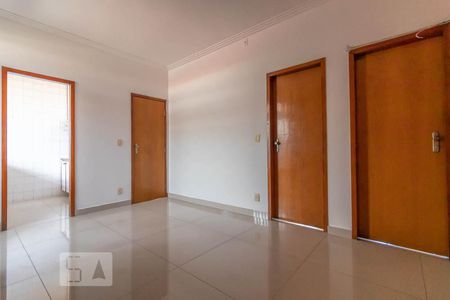 Sala 2 de apartamento à venda com 3 quartos, 80m² em Concórdia, Belo Horizonte