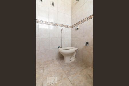 Apartamento à venda com 80m², 3 quartos e 1 vaga Apartamento à venda com 80m², 3 quartos e 1 vagaBanheiro