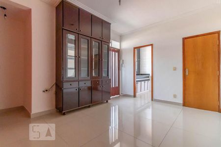 Sala 2 de apartamento à venda com 3 quartos, 80m² em Concórdia, Belo Horizonte
