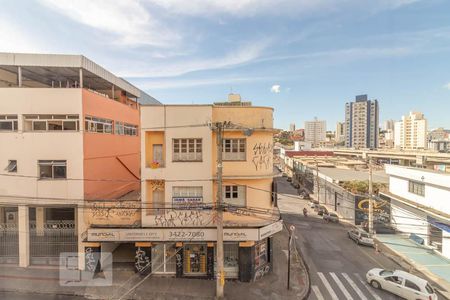 Apartamento à venda com 80m², 3 quartos e 1 vaga Apartamento à venda com 80m², 3 quartos e 1 vagaVista do Quarto 2