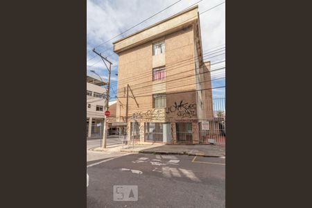 Apartamento à venda com 80m², 3 quartos e 1 vaga Apartamento à venda com 80m², 3 quartos e 1 vagaFachada
