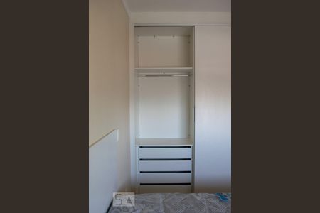 Apartamento para alugar com 44m², 1 quarto e 1 vagaARMÁRIO QUARTO