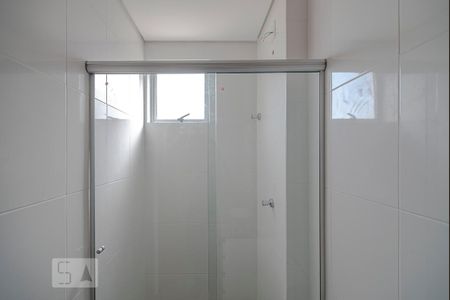 Apartamento à venda com 58m², 2 quartos e 2 vagasBanheiro da Suíte