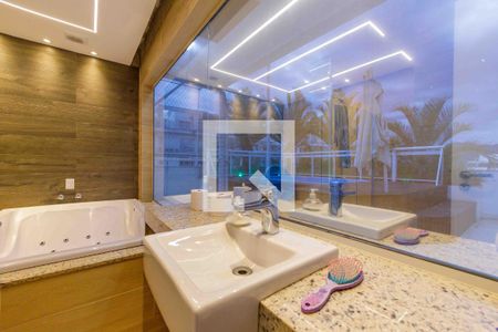 Apartamento à venda com 316m², 4 quartos e 2 vagasBanheiro da Cobertura