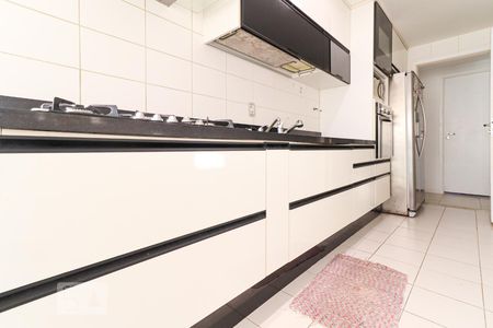 Apartamento à venda com 316m², 4 quartos e 2 vagasCozinha