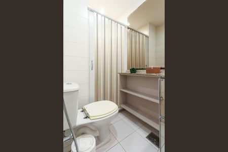 Apartamento à venda com 316m², 4 quartos e 2 vagasBanheiro da Suíte