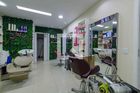 Apartamento à venda com 316m², 4 quartos e 2 vagasÁrea Comum Salão